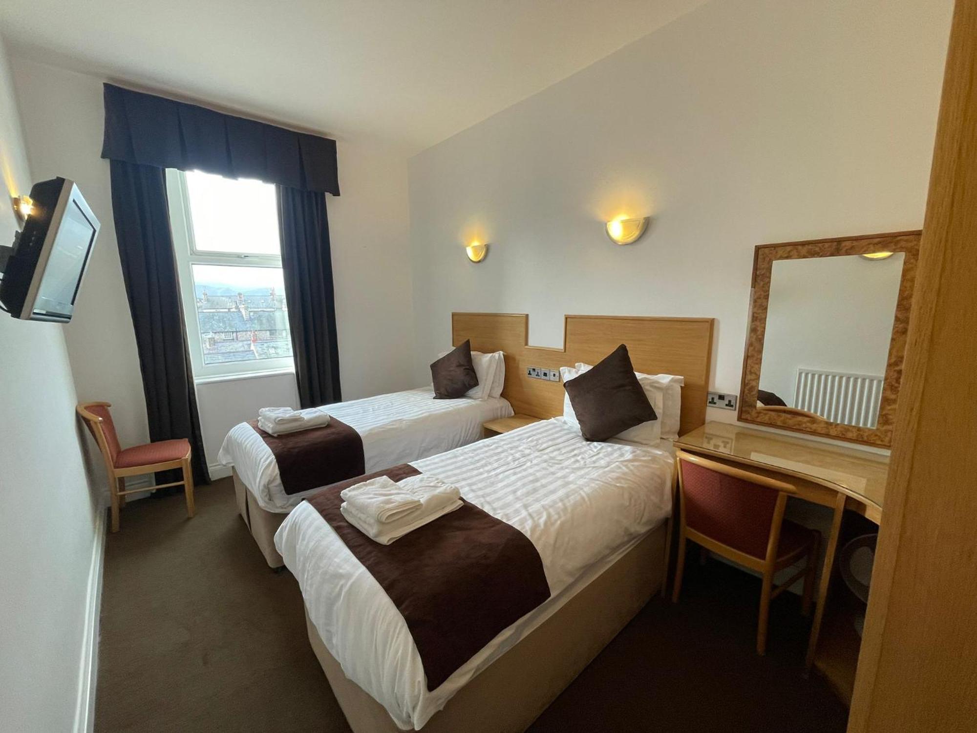 Four Saints Brig Y Don Hotel 3*
